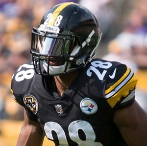 Meet your Posher, Justin